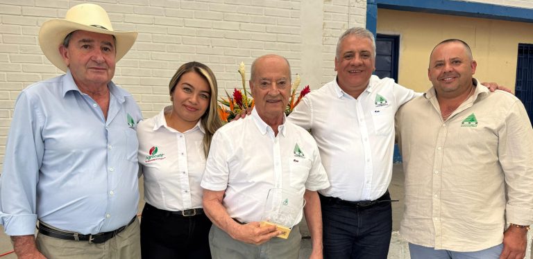 Agrocafé reconoce los 60 años de la Cooperativa de Caficultores de Salgar