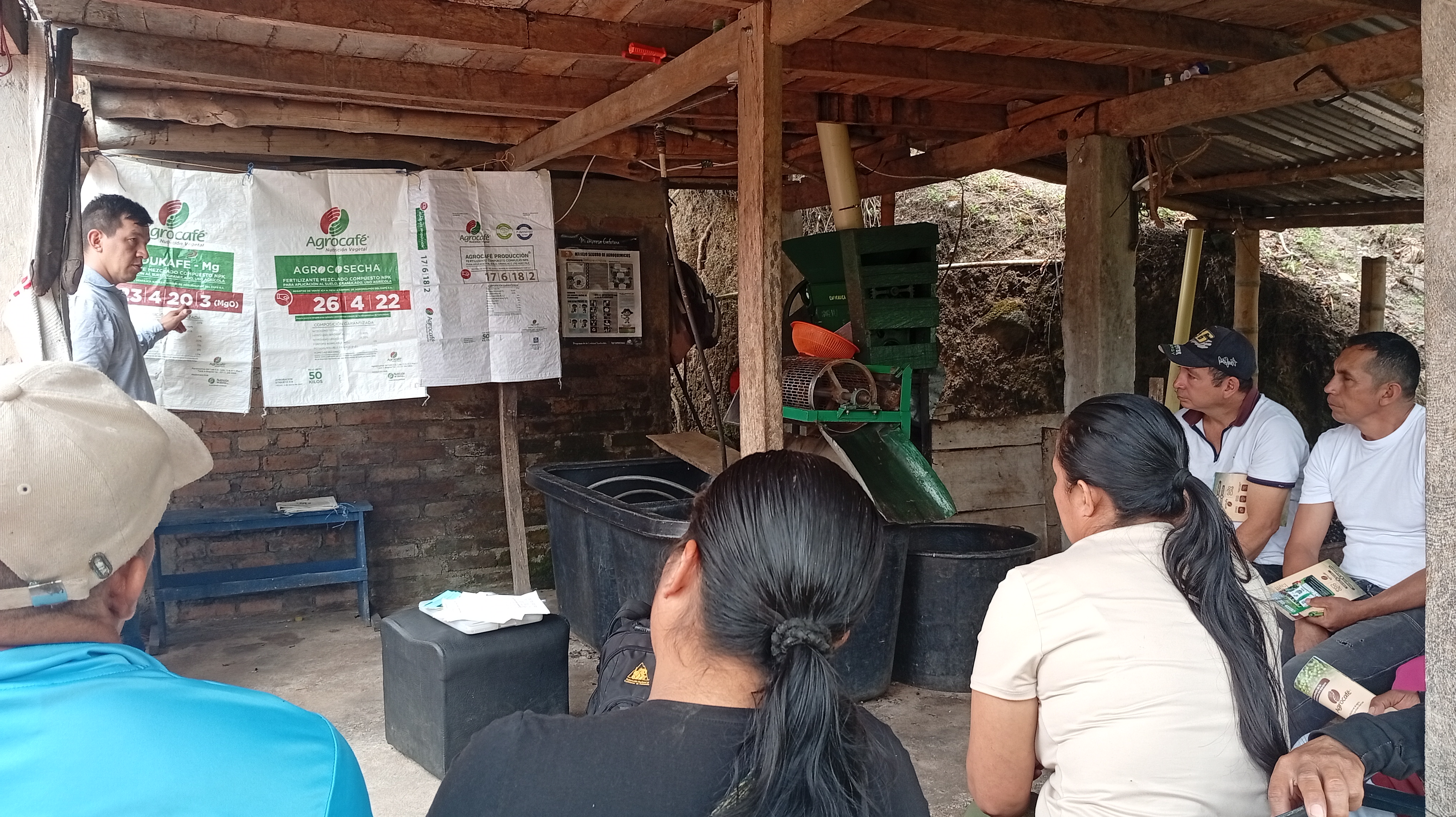 Capacitación en nutrición vegetal en Rosas, Cauca: se promueve prácticas sostenibles con fertilizantes de alta calidad