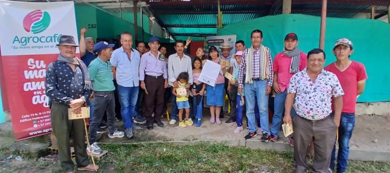 Agrocafé participó en día de campo en Pacho destacando la importancia de la nutrición vegetal